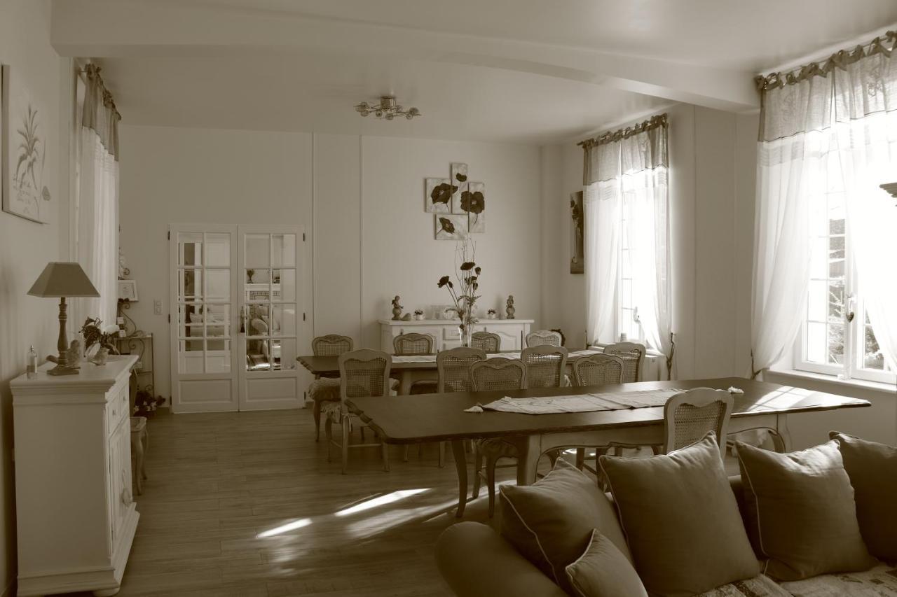 Un Parfum De Campagne Bed & Breakfast Meaulte Exterior photo