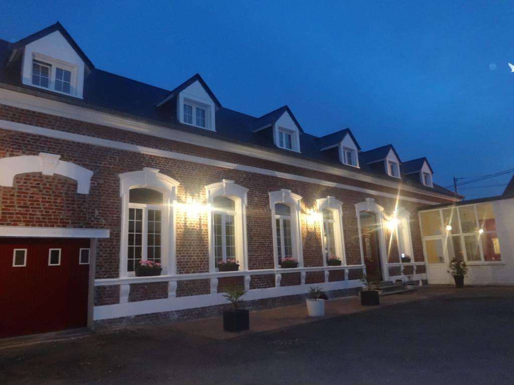 Un Parfum De Campagne Bed & Breakfast Meaulte Exterior photo